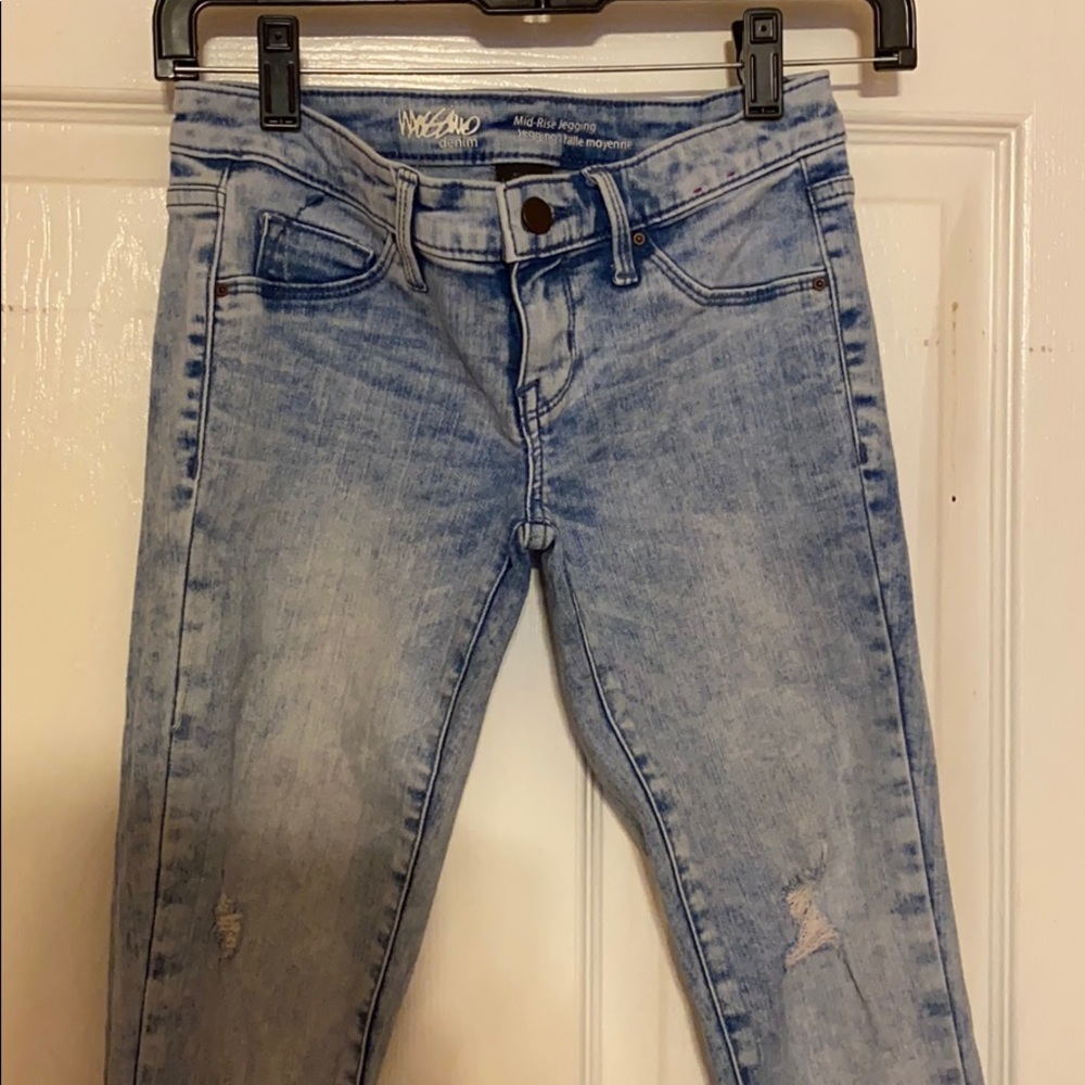 Jeans - Picture 2 of 2